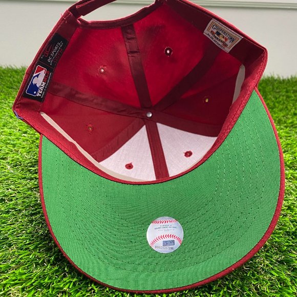Retro Philadelphia Phillies MLB Velcroback Hat! OSFA + NWOT! - Picture 4 of 6